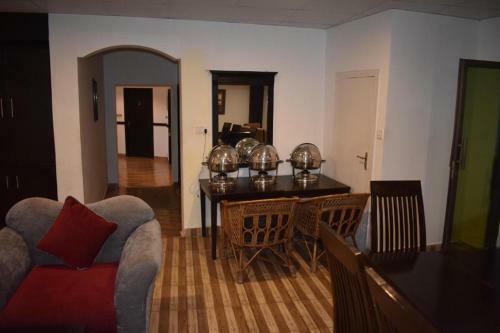Hostal Elysium 99 Guest House