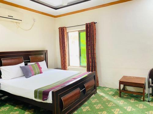 Hotel Pak Rose