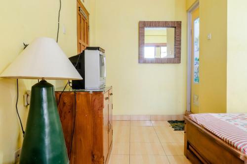Adinda Beach Hotel And Villa