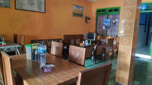 Hostal Penginapan Raharjo