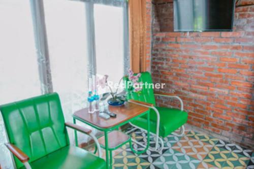 Hotel Omahe Haji Qoema Syariah 3 Redpartner