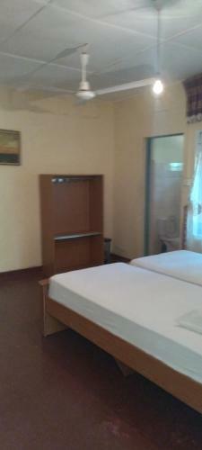 Bed & Breakfast Indrani Inn Tourist Rest