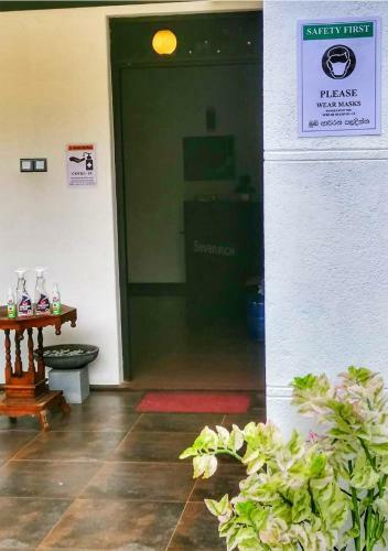 Hostal Seven Rich Villa