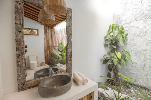 Adara Homestay