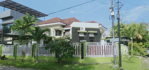 Hostal Godong Homestay