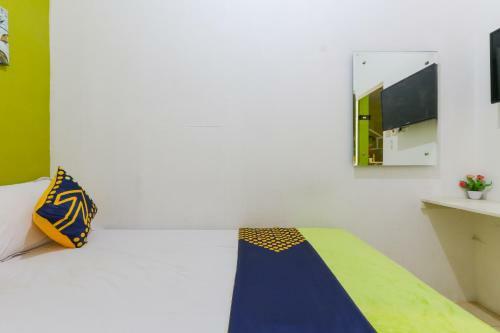 Hotel Spot On 2332 D'green Homestay