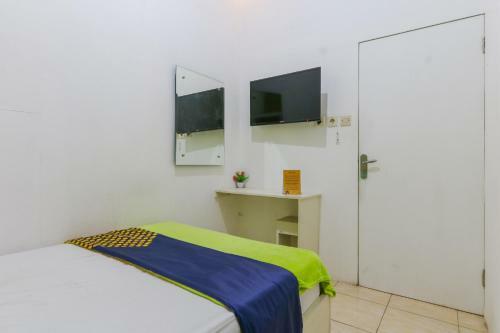 Hotel Spot On 2332 D'green Homestay