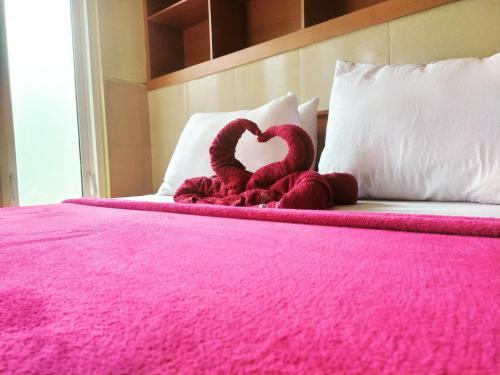 Bed & Breakfast Kelapa Gading Villas