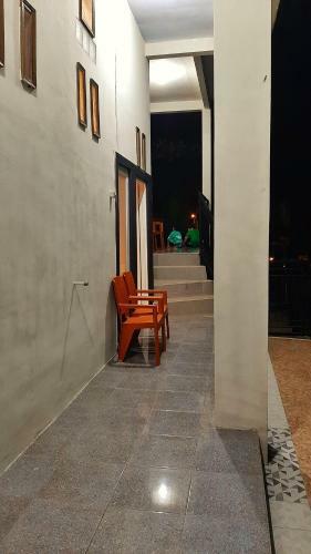 Bed & Breakfast Kelapa Gading Villas