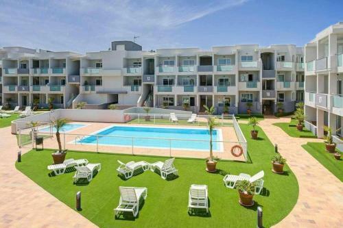 Surfer's View Apartment