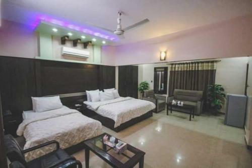 Hotel Raglia Guest House