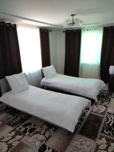 Tashtanbay Ata Guest House