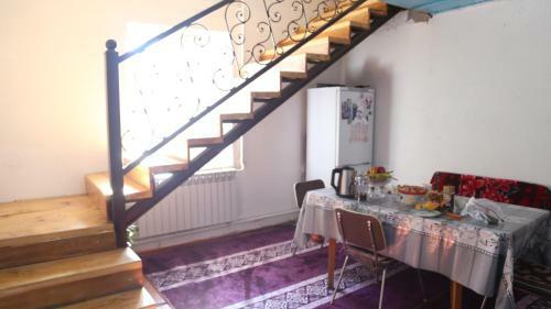 Tashtanbay Ata Guest House