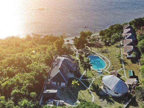 Hotel Cuestas Beach Resort And Restaurant