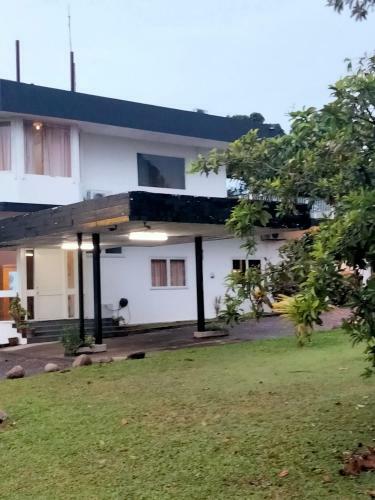 Villa Pd High Top Bungalow Homestay