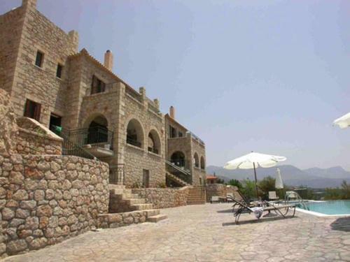 Kolokotronis Hotel