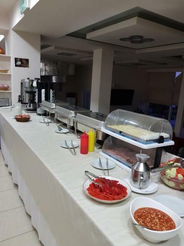 Glyfada Beach Hotel