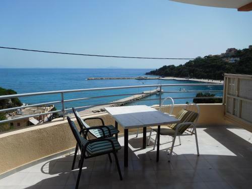 Harbour View (oceanis Apartments)