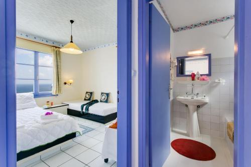 Hotel Korifi Suites