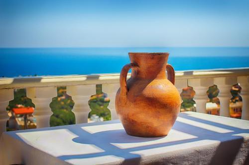 Hotel Korifi Suites