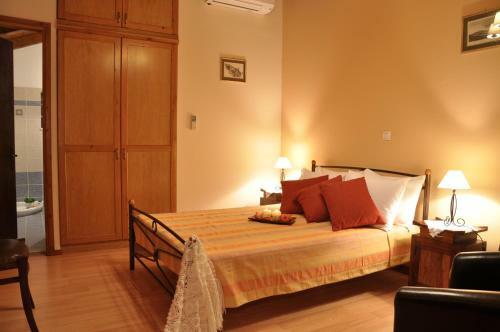 Hostal Anatoli Labreon