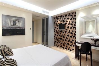 Comfy Boutique Hotel