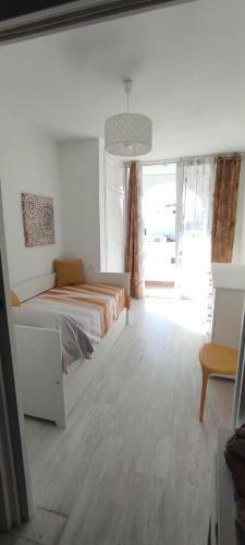 Barbara - Modern And Central Apartment