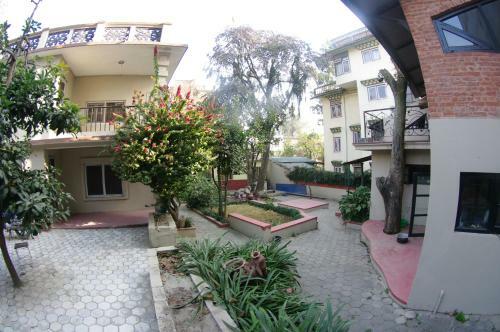 Hostal Laughing Buddha Hotel & Garden Theater
