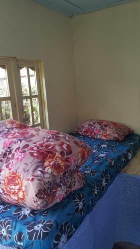 Hostal Laughing Buddha Hotel & Garden Theater