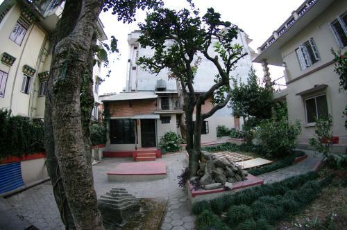 Hostal Laughing Buddha Hotel & Garden Theater