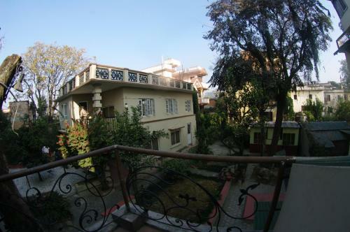 Hostal Laughing Buddha Hotel & Garden Theater