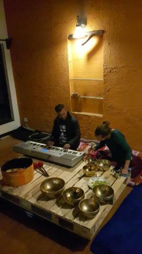 Hostal Laughing Buddha Hotel & Garden Theater