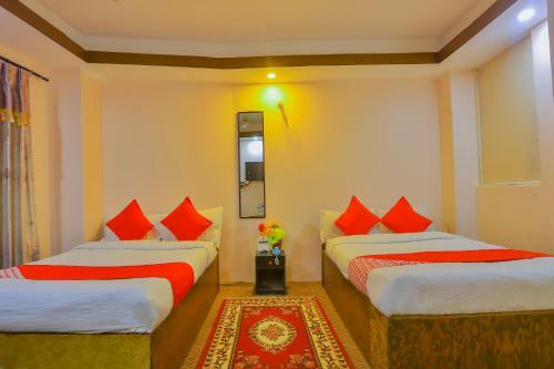 Oyo 656 Hotel Shree Guru