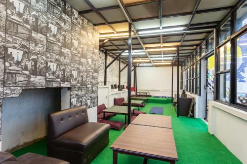 Big Tree Hostel