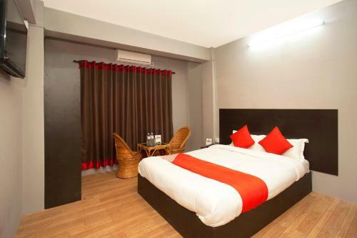 Oyo 587 Hotel Tradition Inn