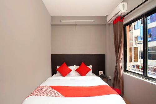 Oyo 587 Hotel Tradition Inn
