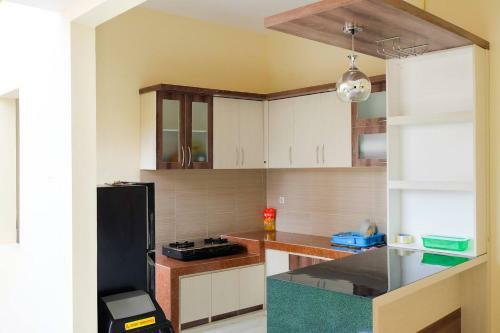 Double E Villa