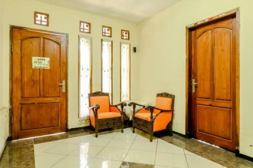 Puspa Sari Villa & Homestay