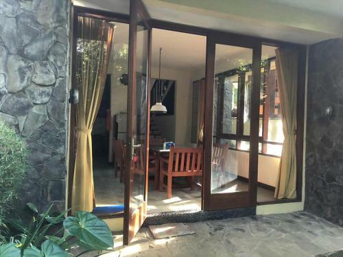Villa Klub Bunga, 3 Bdr