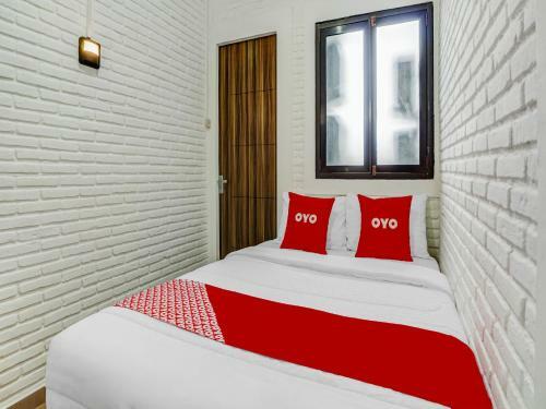Hotel Oyo 90828 Ara Guest House