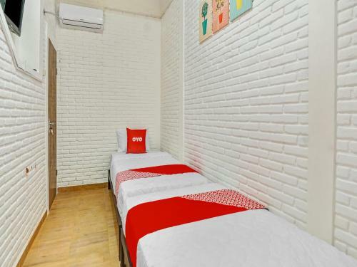 Hotel Oyo 90828 Ara Guest House