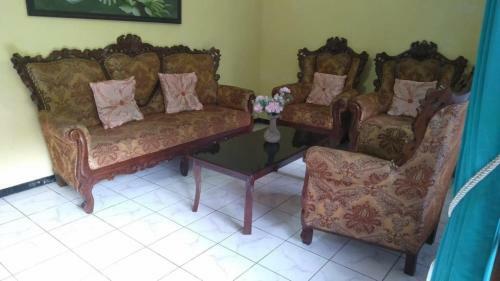 Hostal Villa Trijaya