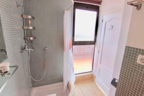 Apartamento �tico Duplex En 1a L�nea de Mar
