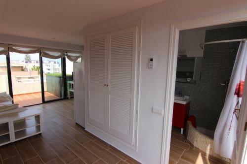 Apartamento �tico Duplex En 1a L�nea de Mar