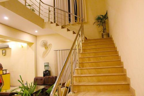 Hotel Days Inn Lahore
