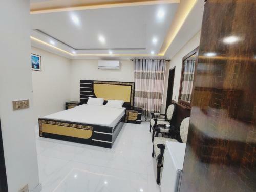 Hotel White Pearl