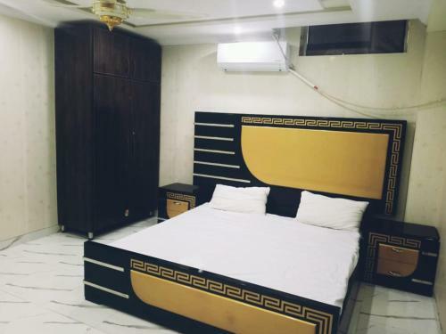 Hotel White Pearl