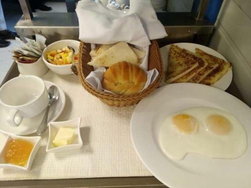 Bed & Breakfast Luxury Hotel Rooms At Mm Alam Road