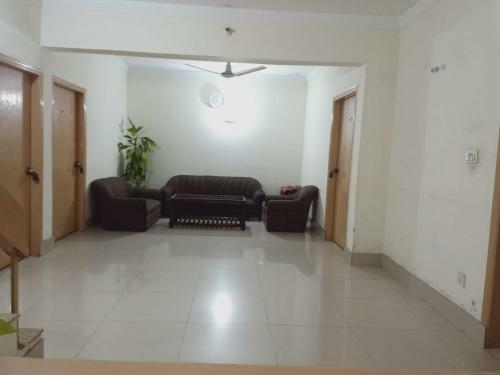 Hotel Basera