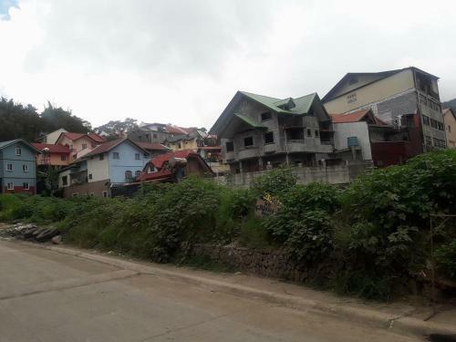 Hostal R D J Homestay